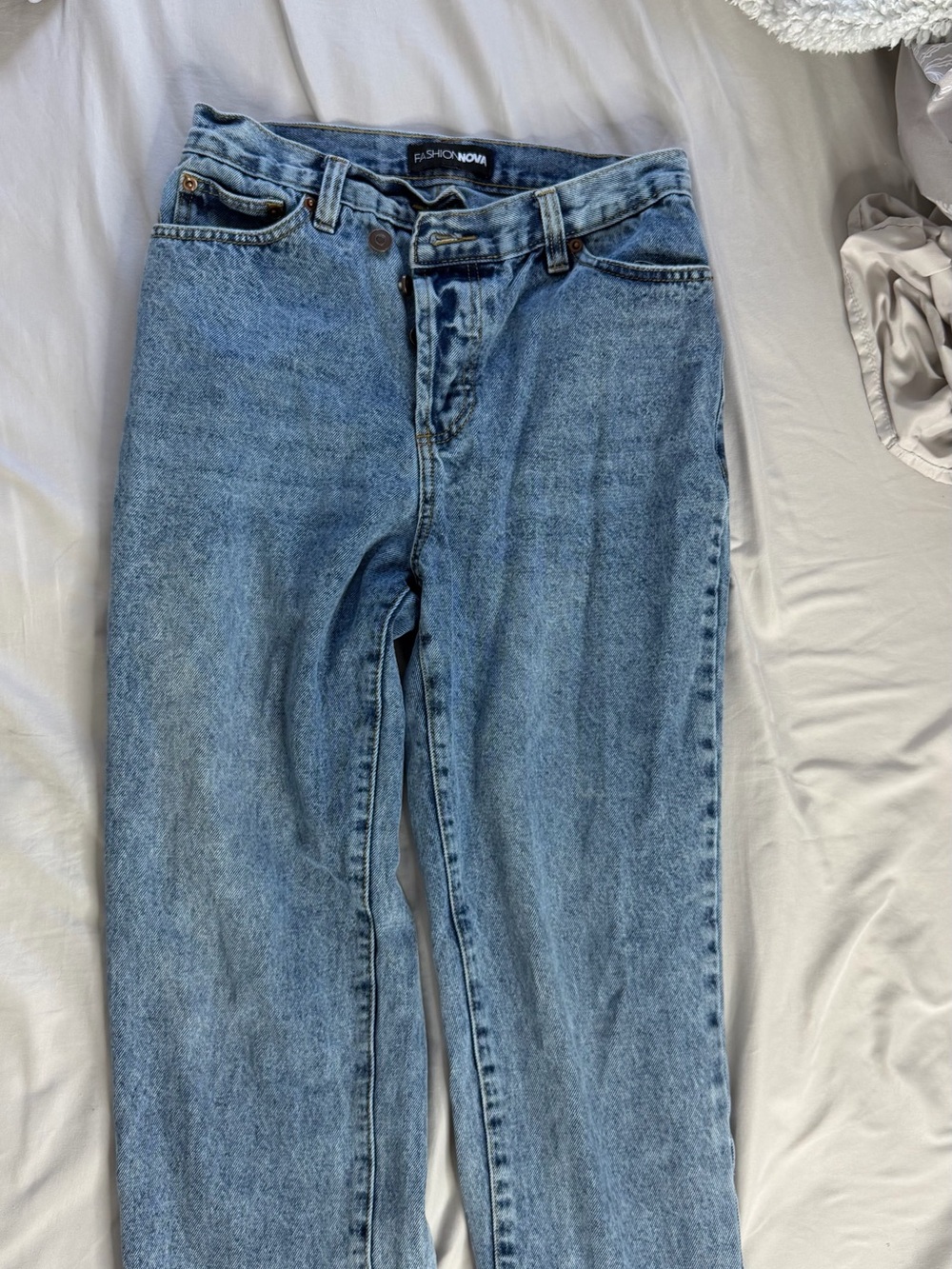 Fashion Nova High-Rise Washed Blue Jeans